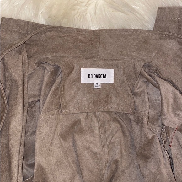 BB Dakota Wade Faux Suede Drape Jacket in Toffee S - Picture 7 of 8